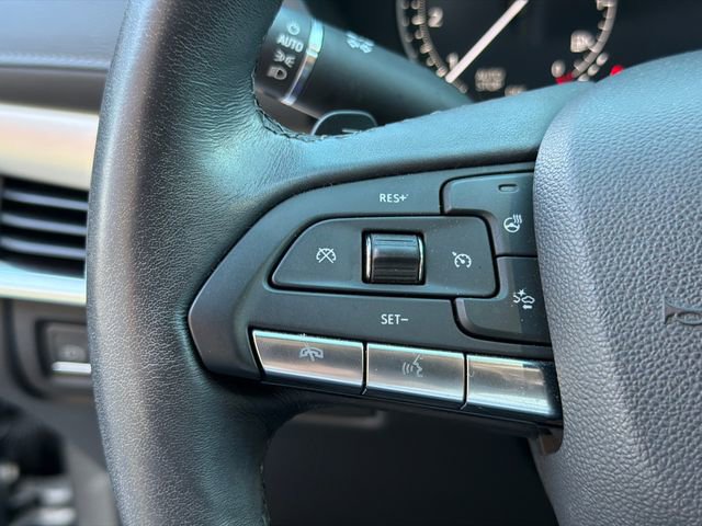 Used 2023 Cadillac XT4 Premium Luxury image 25