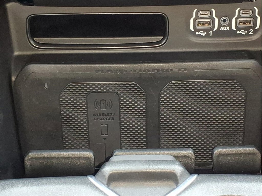 Used 2024 RAM 1500 Laramie image 23