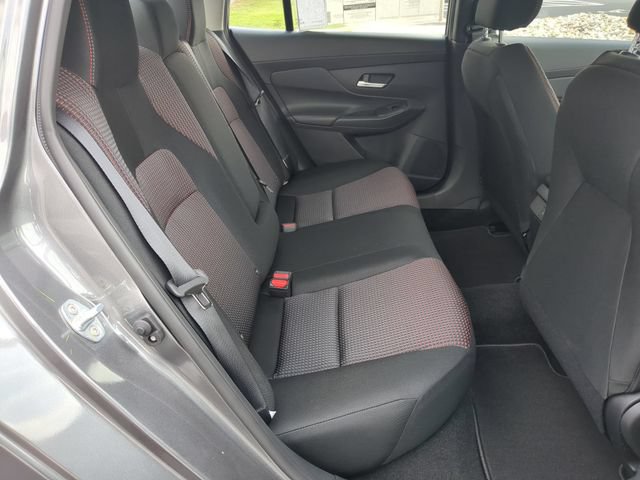 New 2026 Nissan Sentra SR w/ Floor Mat Package FWD image 28