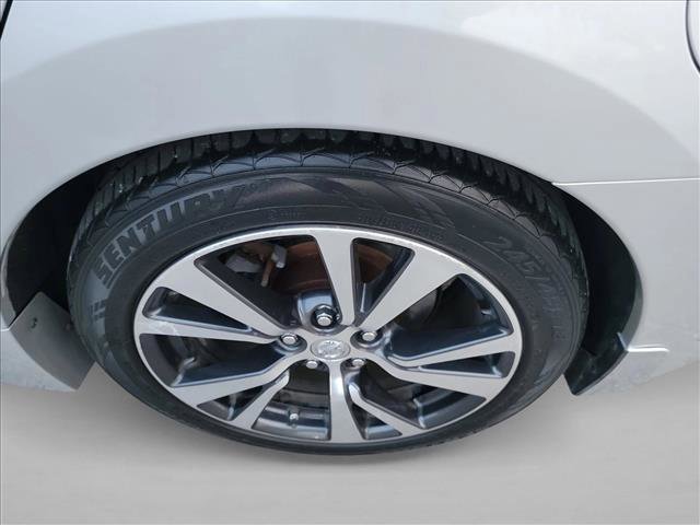 Used 2016 Nissan Maxima 3.5 SL w/ Interior Lighting Package image 12