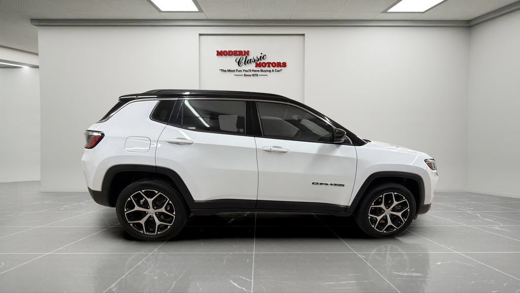 Used 2024 Jeep Compass Limited AWD/4WD image 6
