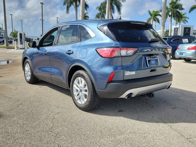 Certified 2020 Ford Escape SE FWD image 4