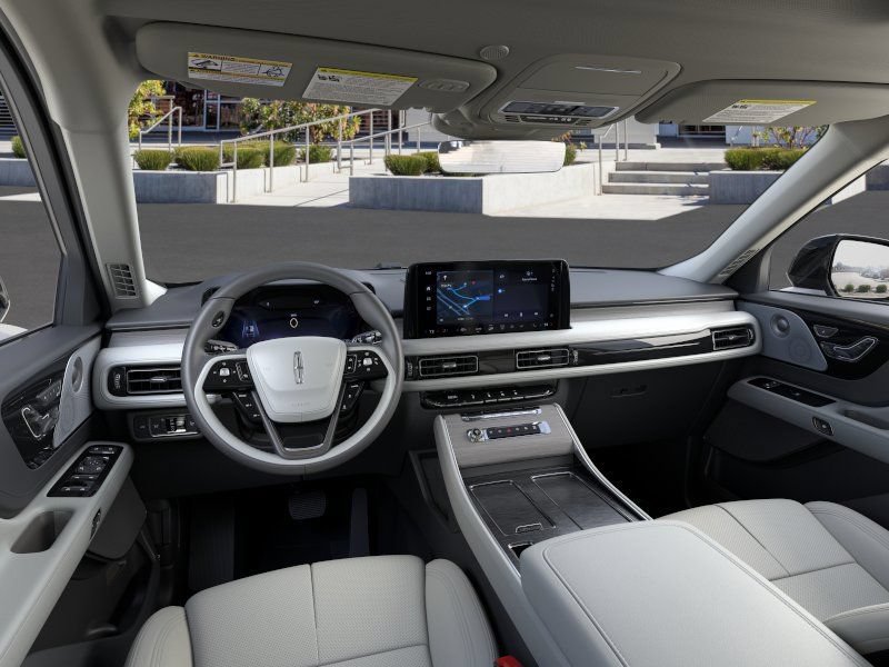New 2026 Lincoln Aviator Reserve w/ Luxury Package RWD image 9