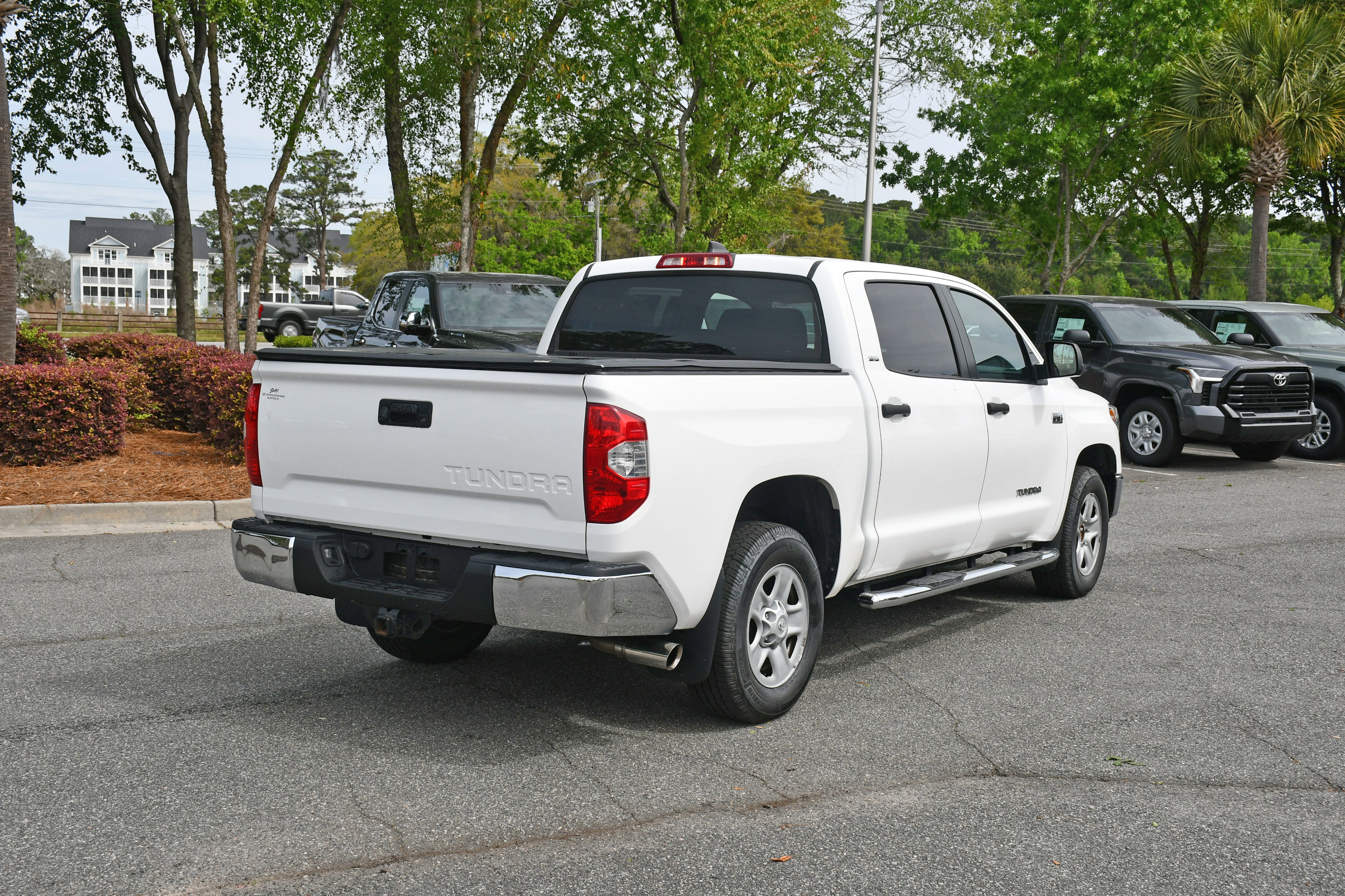 Used 2021 Toyota Tundra SR5 w/ SR5 Upgrade Package RWD image 4