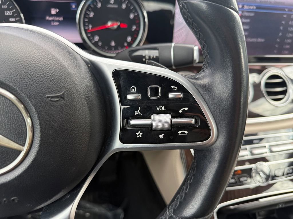 Used 2019 Mercedes-Benz E 300 image 23