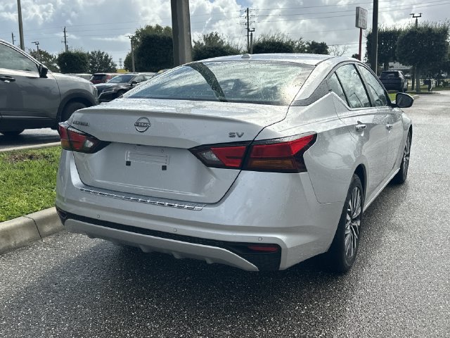 Certified 2023 Nissan Altima 2.5 SV FWD image 7