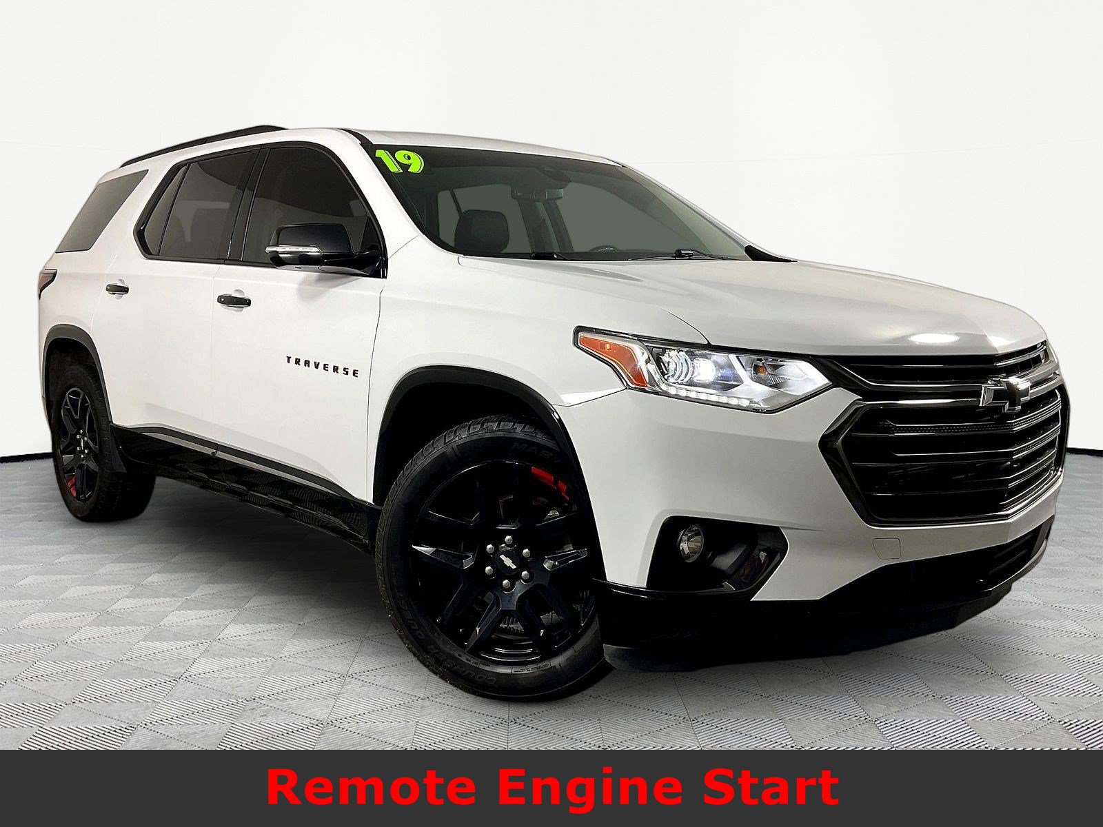 Used 2019 Chevrolet Traverse Premier w/ Redline Edition AWD/4WD image 3