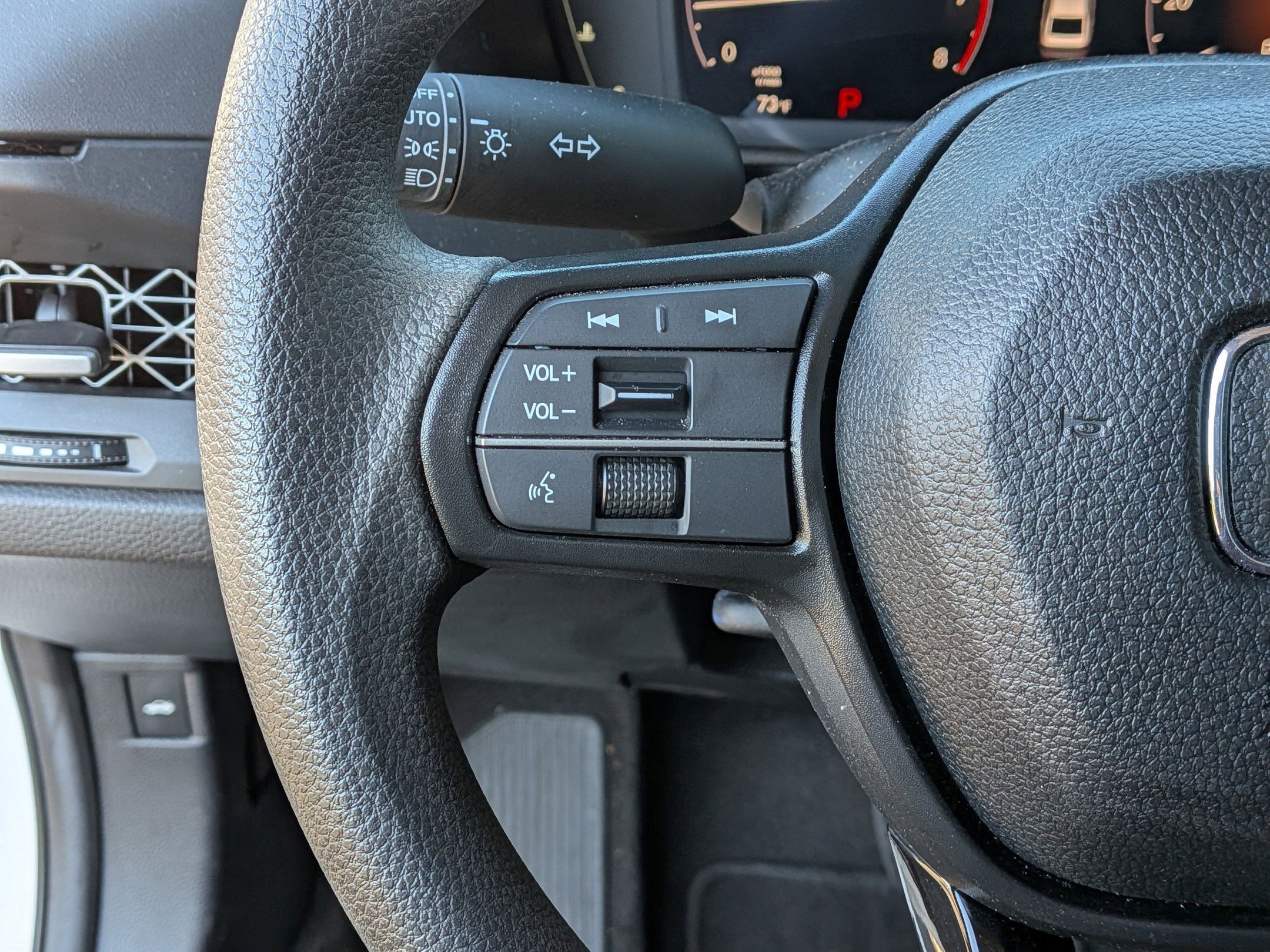 Used 2025 Honda Accord SE image 19