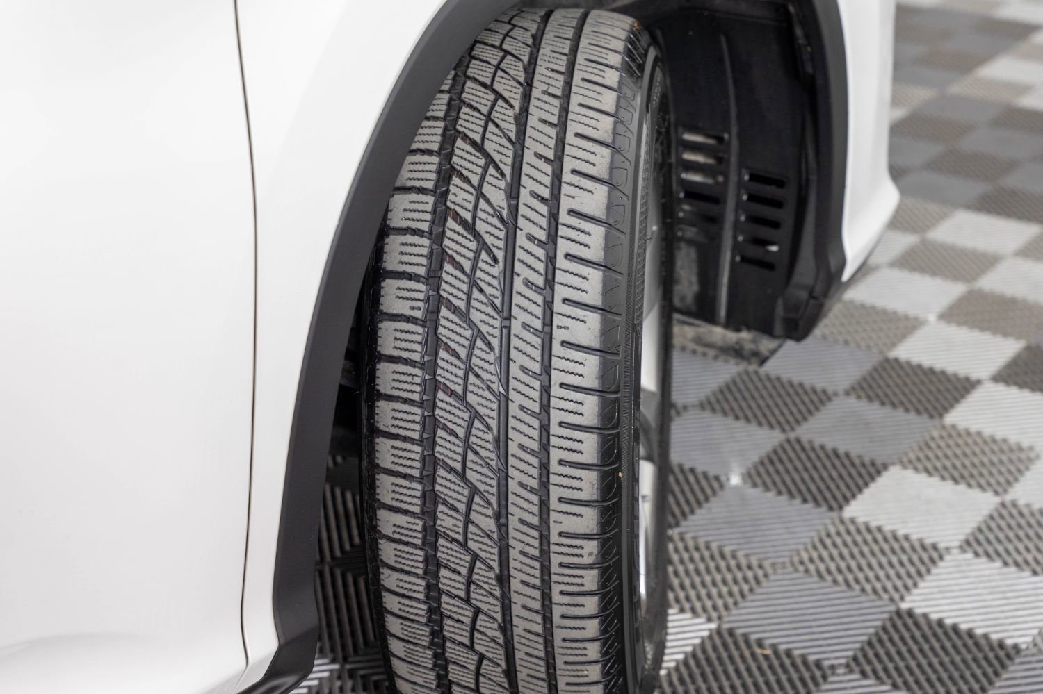 Used 2018 Lexus RX 350L Luxury image 49