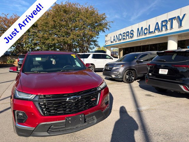 Used 2022 Chevrolet Traverse RS