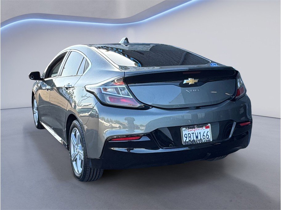Used 2017 Chevrolet Volt LT image 4