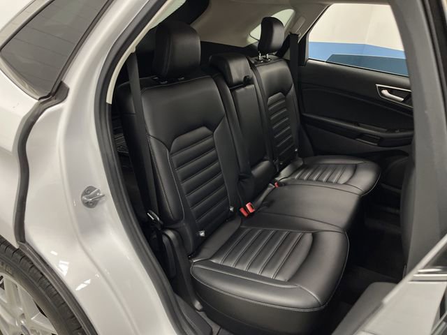 Used 2022 Ford Edge SEL w/ Convenience Package image 34