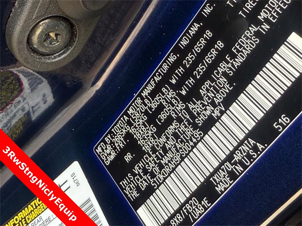 Used 2023 Toyota Highlander LE image 33