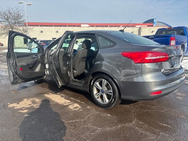 Used 2016 Ford Focus SE image 27