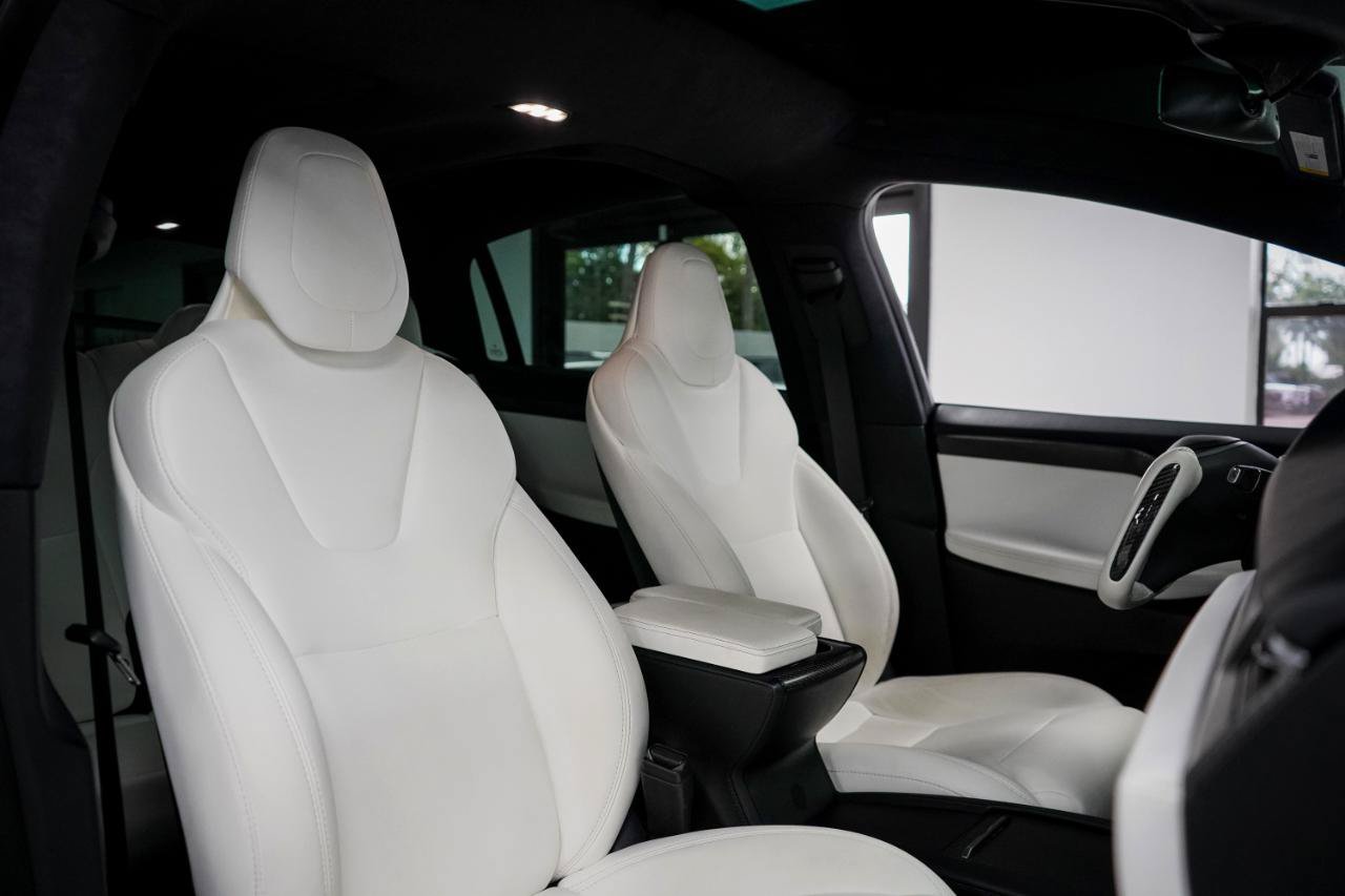 Used 2018 Tesla Model X 75D AWD/4WD image 15