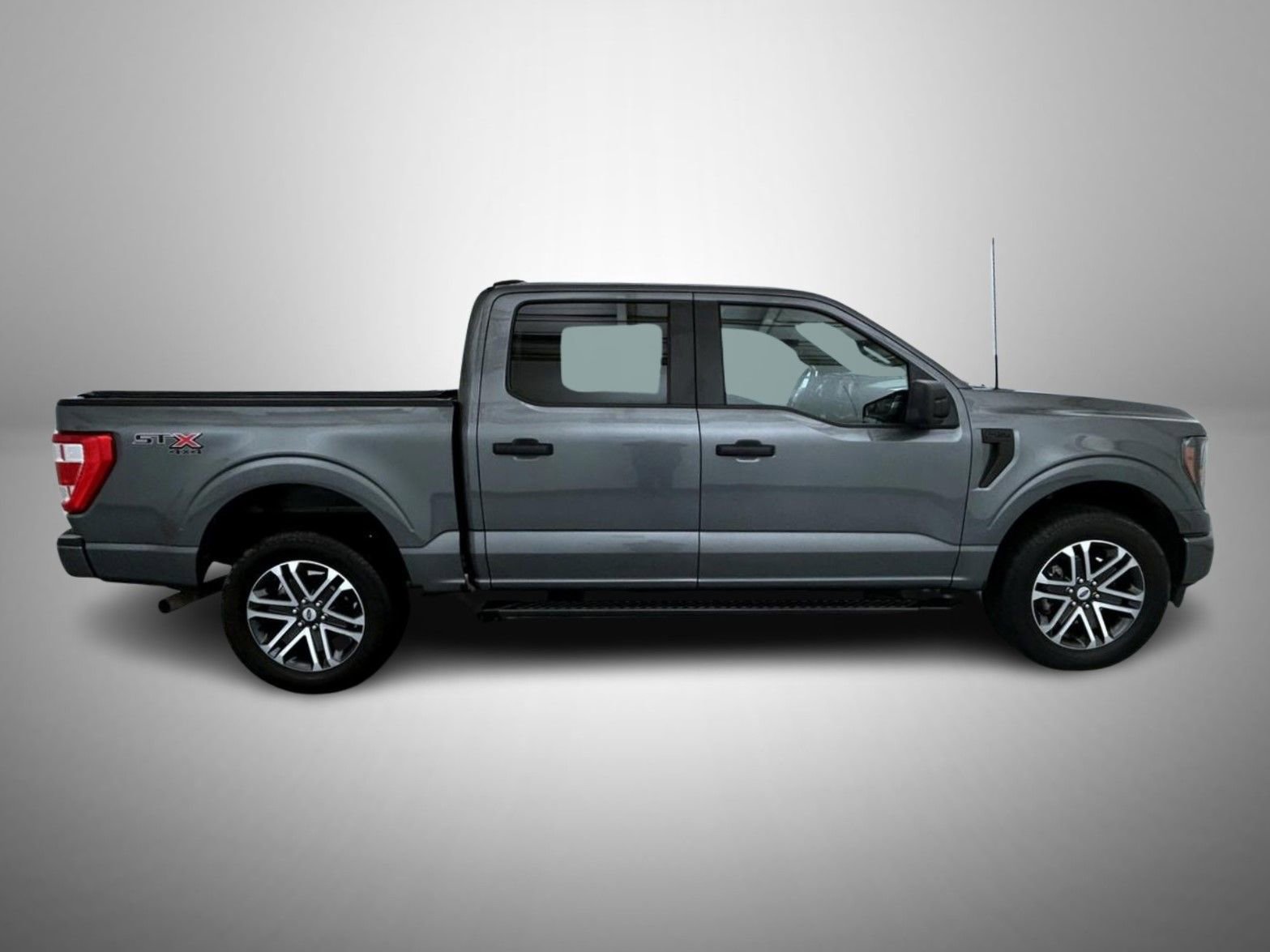 Used 2023 Ford F150 XL w/ STX Appearance Package AWD/4WD image 4