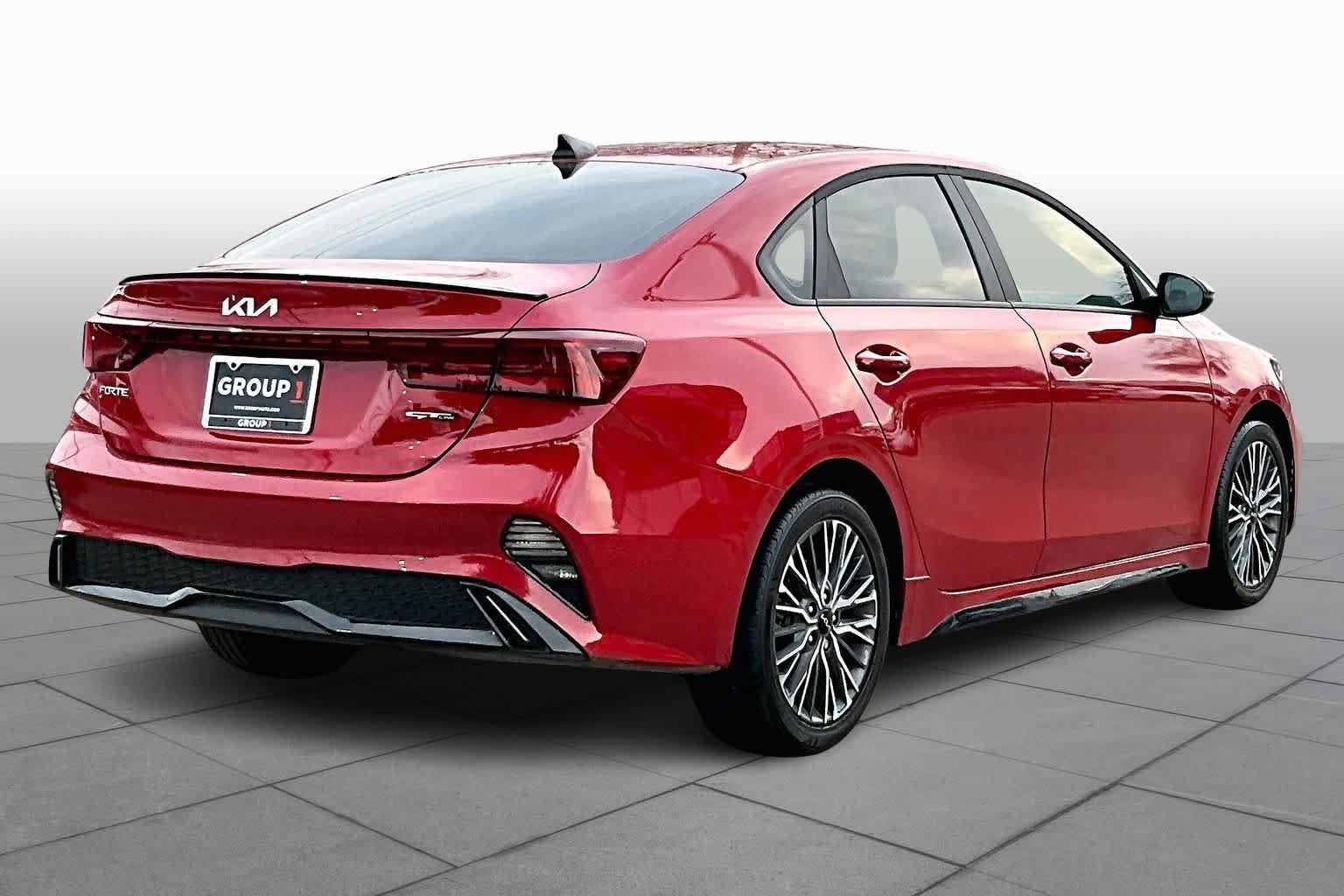 Used 2024 Kia Forte GT-Line image 13