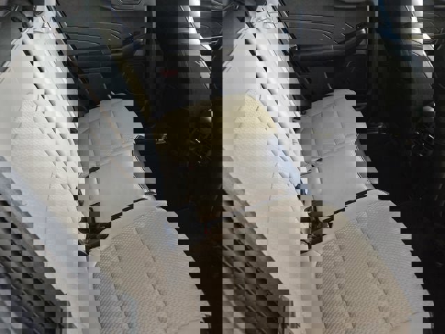 Used 2023 Ford Escape SE image 8