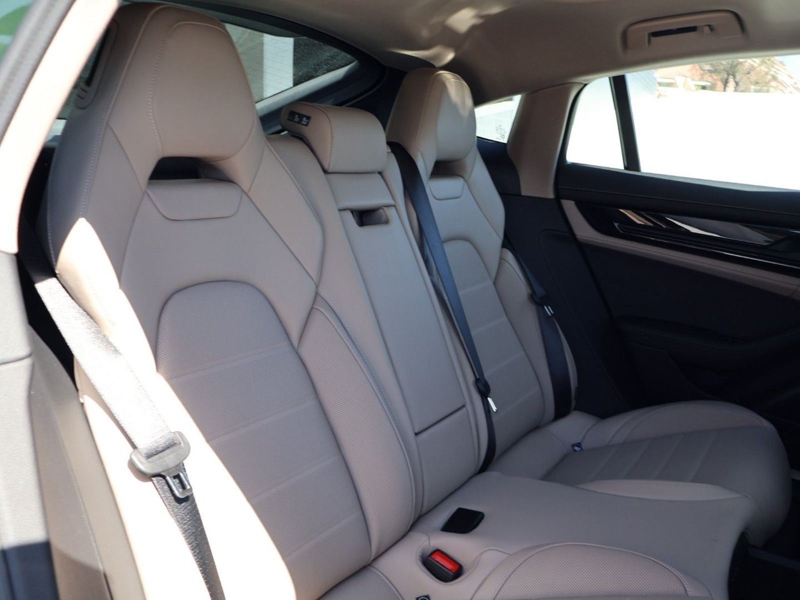 New 2026 Porsche Panamera 4 AWD/4WD image 23