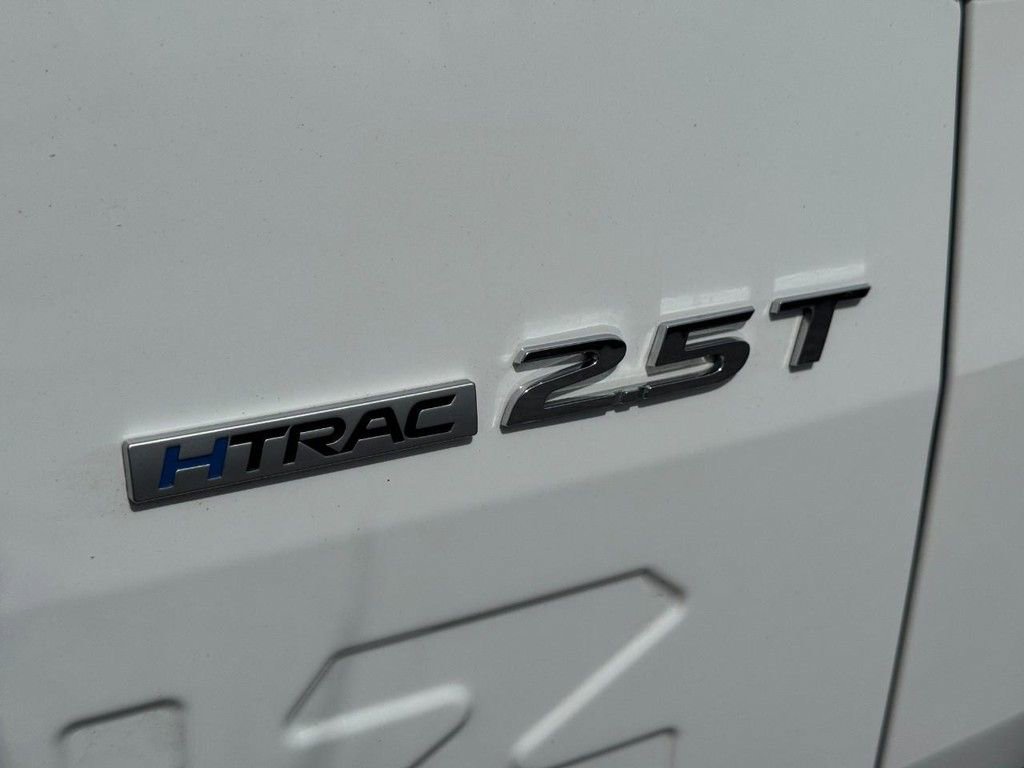 Used 2023 Hyundai Santa Cruz Limited image 5