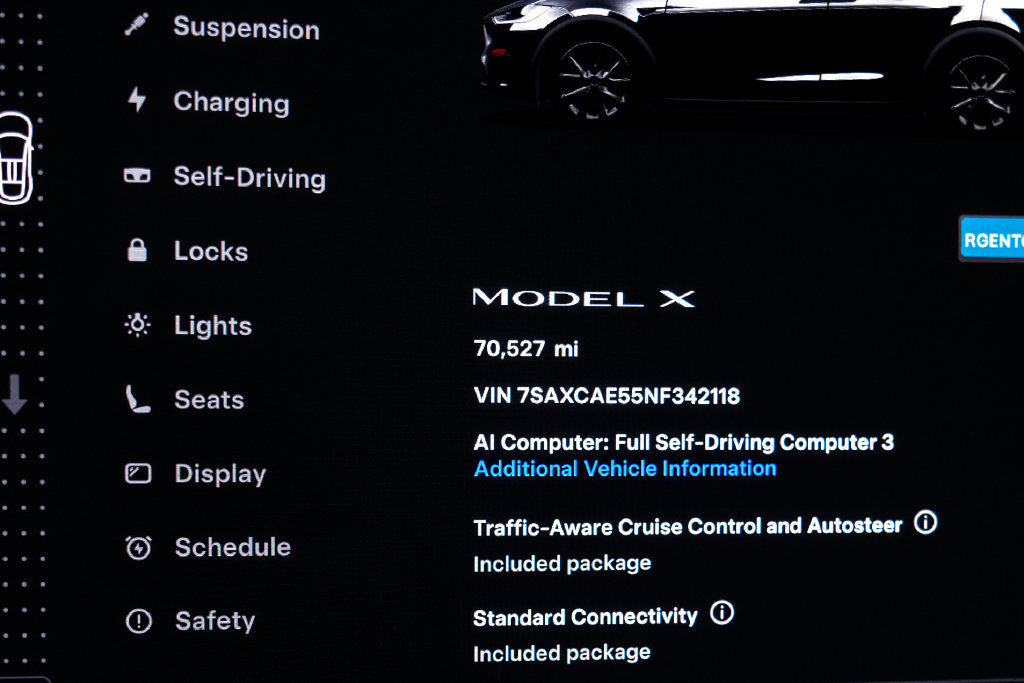 Used 2022 Tesla Model X AWD/4WD image 23