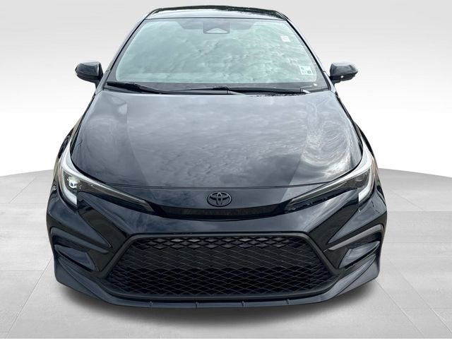 Used 2024 Toyota Corolla SE image 2