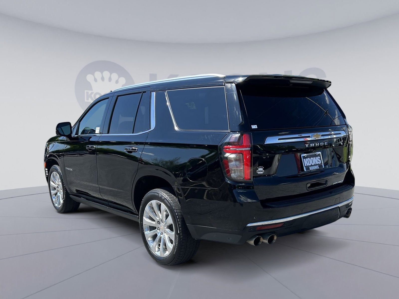 Used 2023 Chevrolet Tahoe Premier AWD/4WD image 14