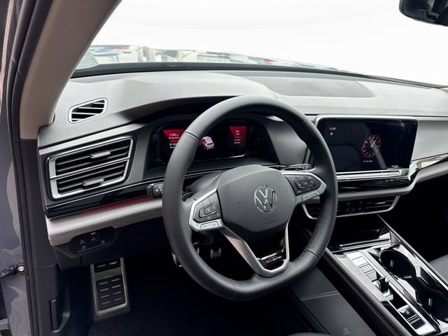 New 2026 Volkswagen Atlas Peak Edition AWD/4WD image 11