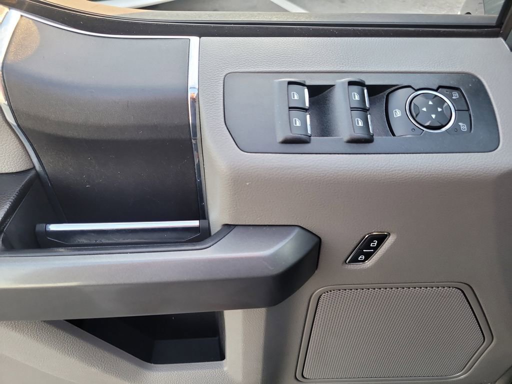 Used 2019 Ford F150 XLT image 13