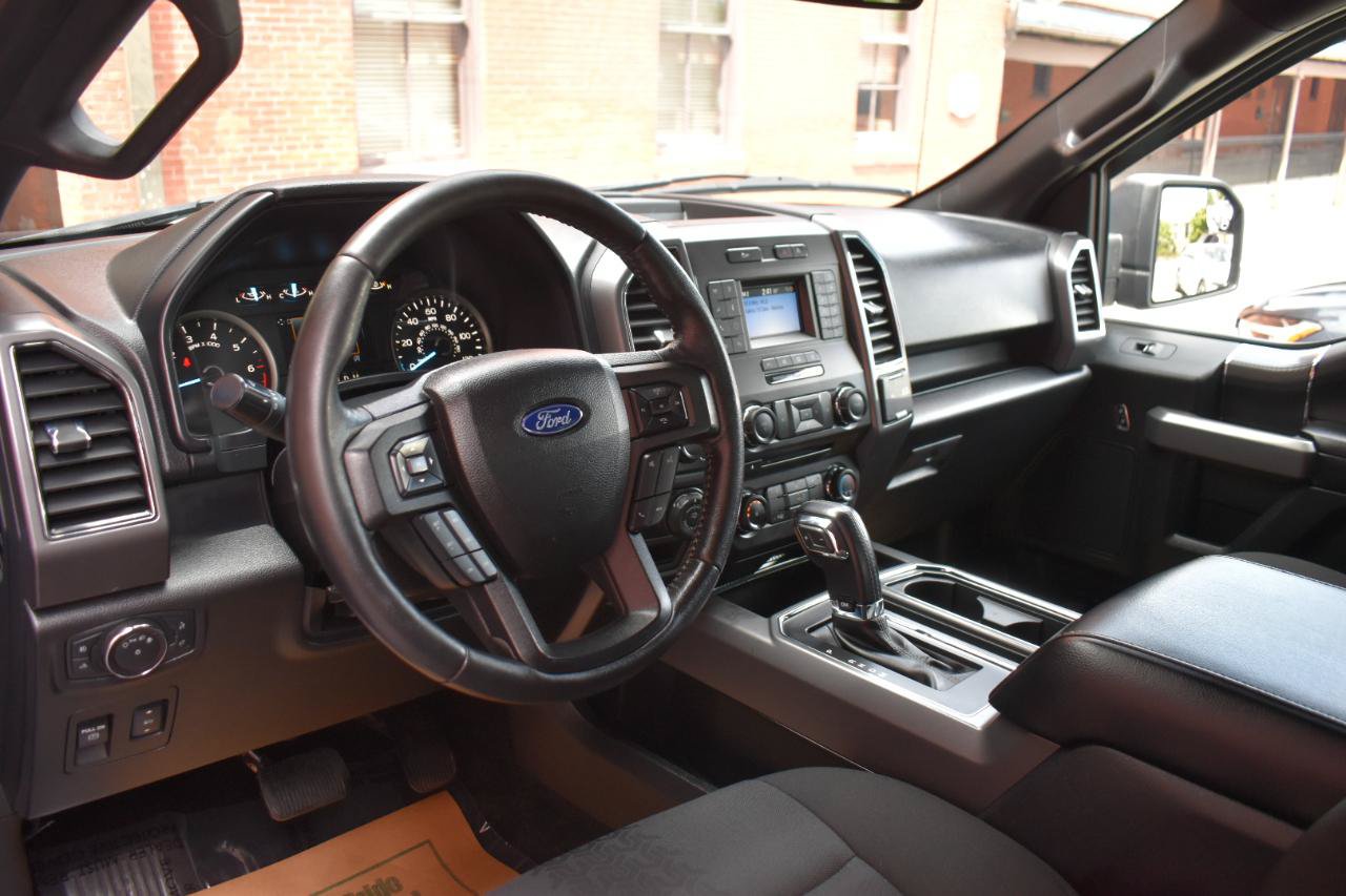Used 2018 Ford F150 XLT w/ Equipment Group 301A Mid AWD/4WD image 11