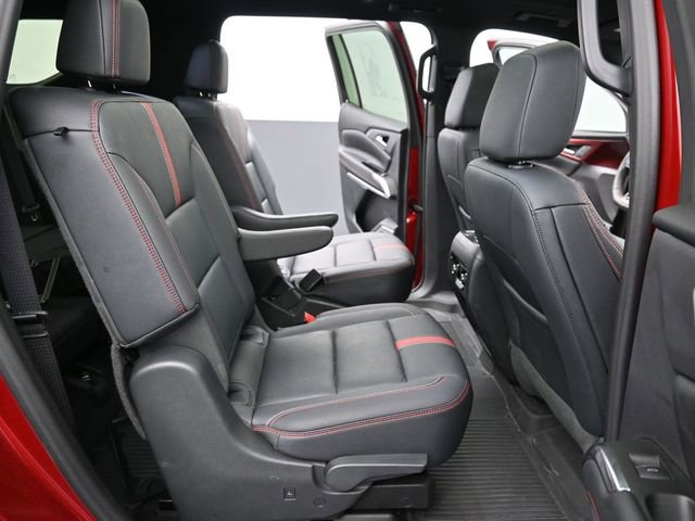 Used 2024 Chevrolet Traverse RS w/ LPO, Floor Liner Package AWD/4WD image 12