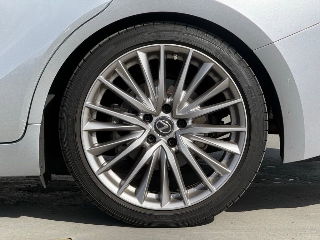 Used 2022 Lexus IS 300 w/ Premium Package RWD image 3