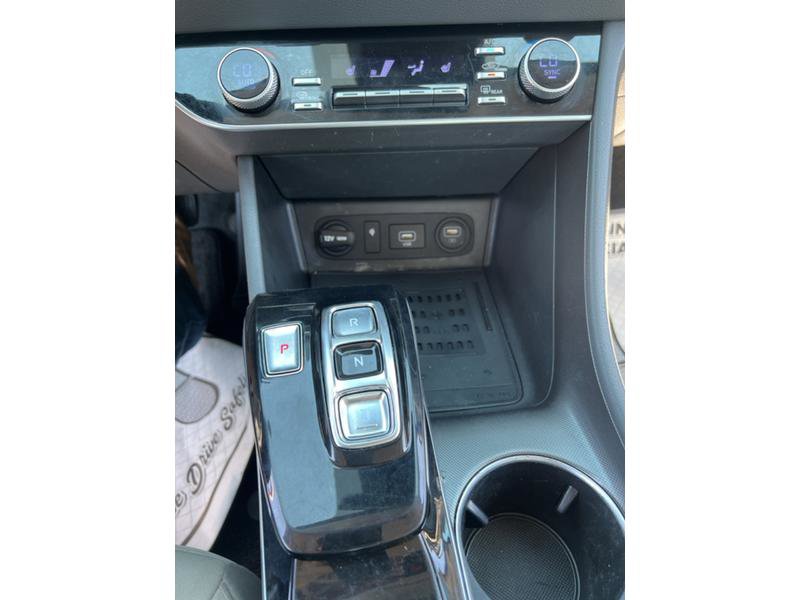 New 2023 Hyundai Sonata SEL w/ Convenience Package FWD image 16