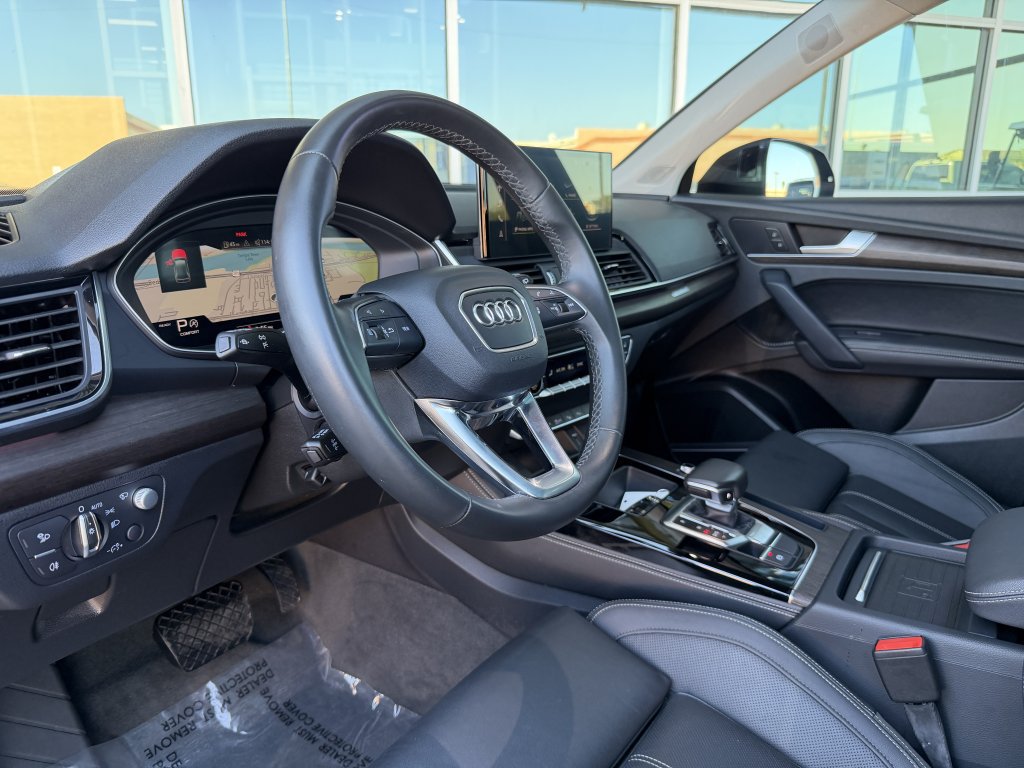 Used 2023 Audi Q5 2.0T Prestige w/ Prestige Package AWD/4WD image 36