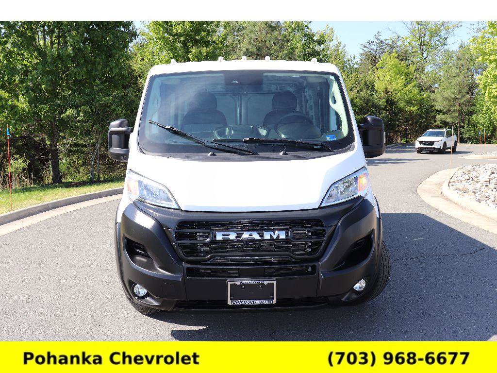 Used 2025 RAM ProMaster 2500 w/ Convenience Group FWD video 2