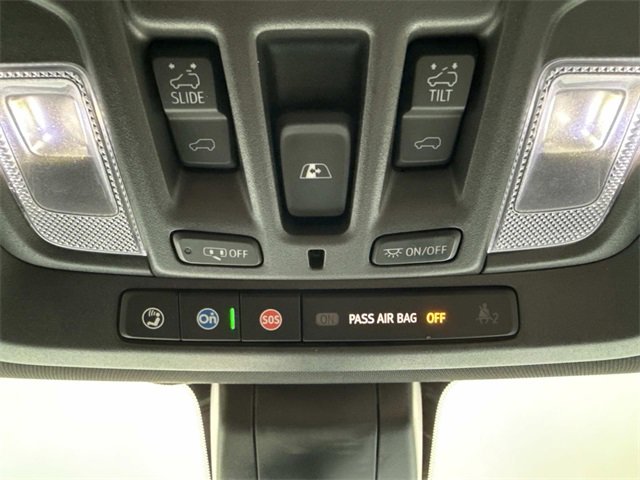 Used 2023 GMC Sierra 2500 AT4 w/ AT4 Premium Plus Package image 18