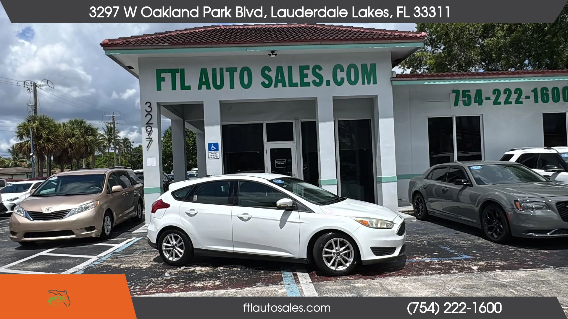 Used 2016 Ford Focus SE FWD image 1