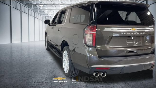 Used 2021 Chevrolet Suburban High Country AWD/4WD image 10