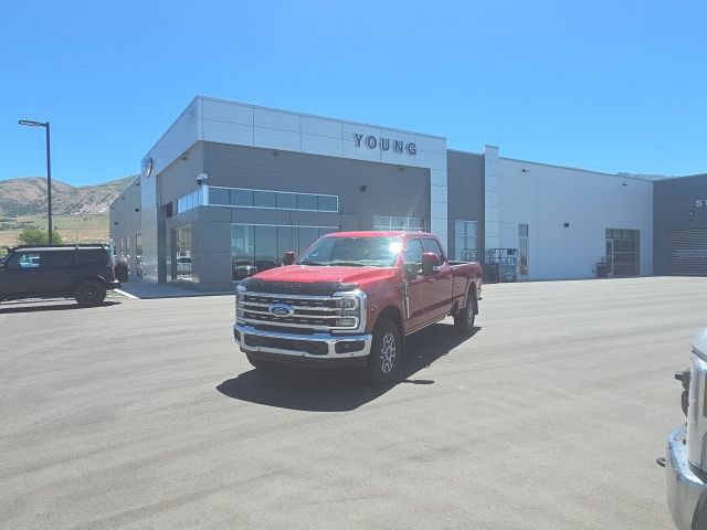 Certified 2023 Ford F250 Lariat w/ Lariat Ultimate Package AWD/4WD image 1