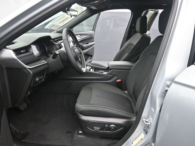 New 2026 Jeep Grand Cherokee L Laredo image 10