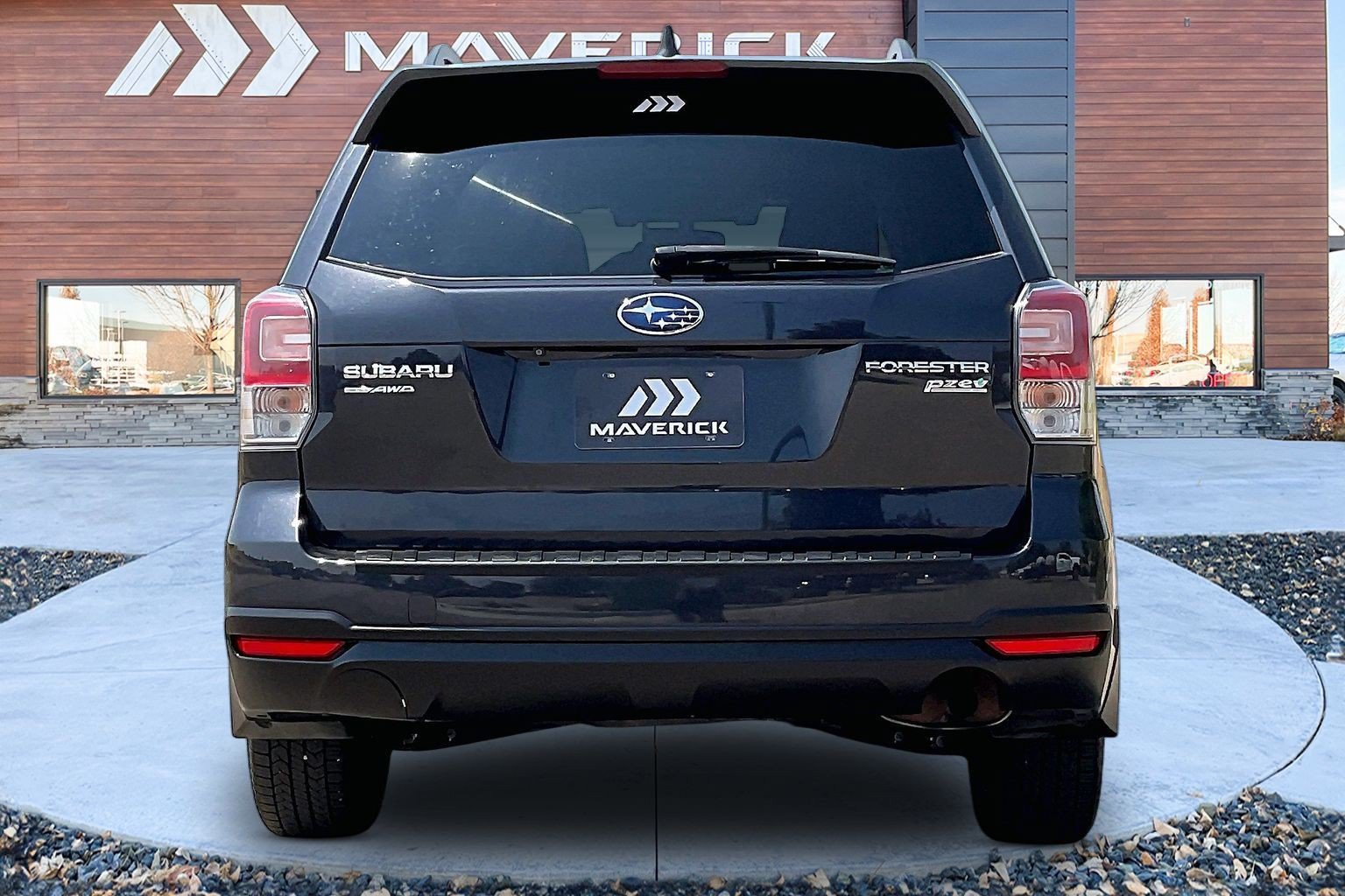 Used 2017 Subaru Forester 2.5i Premium AWD/4WD image 6