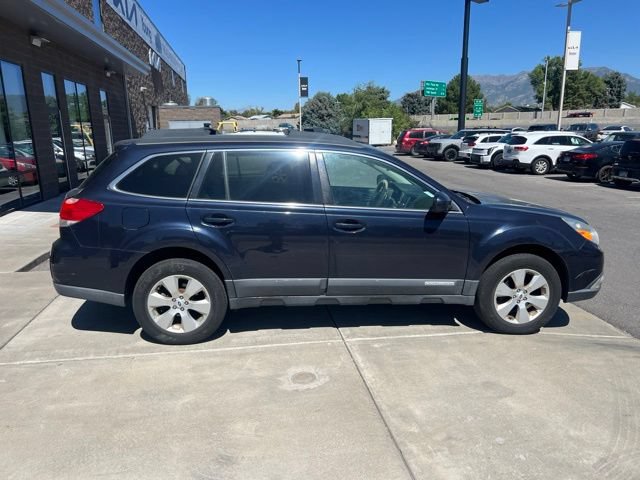 Used 2012 Subaru Outback 2.5i Limited w/ Moonroof Pkg AWD/4WD image 6