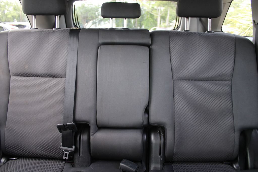 Used 2019 Toyota Highlander LE FWD image 49