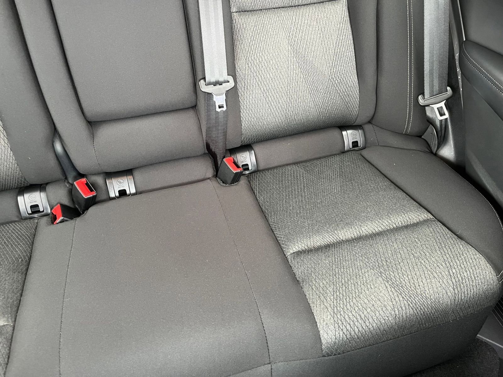Used 2025 Nissan Rogue SV AWD/4WD image 39