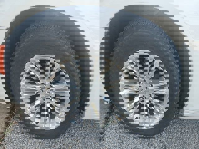 Used 2021 Chrysler 300 Touring L image 13