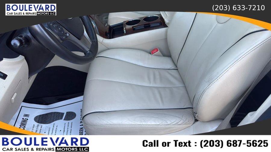 Used 2013 Toyota Venza Limited AWD/4WD image 26