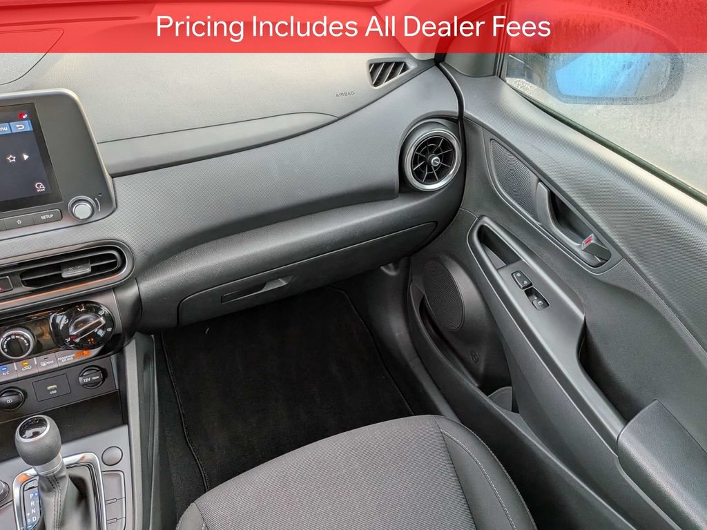Used 2022 Hyundai Kona SEL FWD image 17