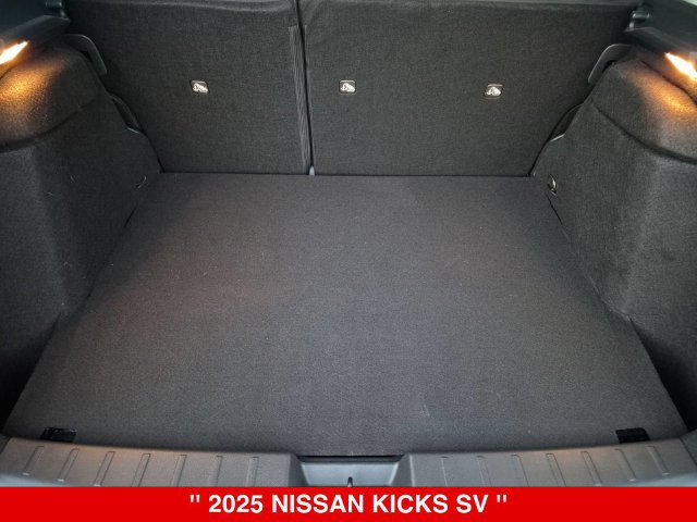 Certified 2025 Nissan Kicks SV w/ SV Premium Package AWD/4WD image 33