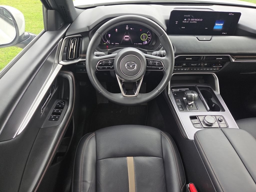 Certified 2024 MAZDA CX-90 Plug-In Hybrid w/ Premium Plus AWD/4WD image 23