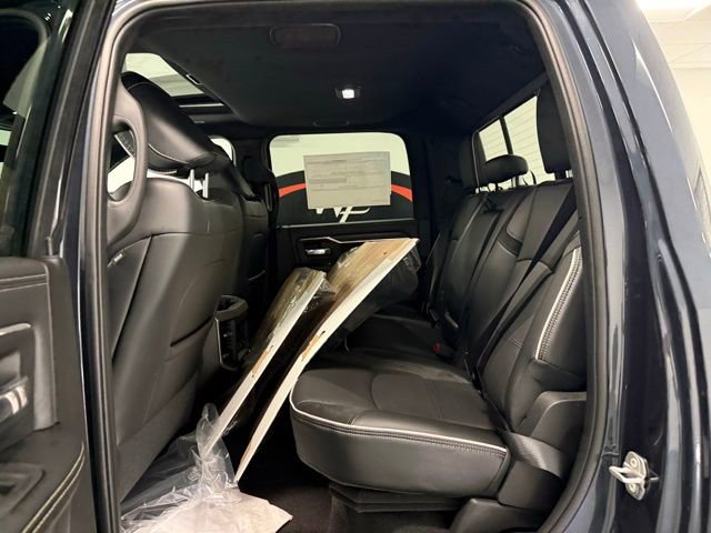New 2026 RAM 2500 Laramie AWD/4WD image 14